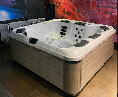 Tub