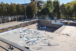 2 Z 324 Aq Oldlinerremoved1 Lg