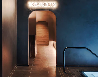 2 L 424 Aq Treatment Corridor Lg