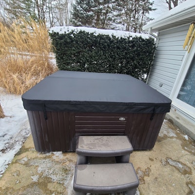 Merlin Industries Spa Cover