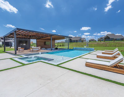 Category: Geometric | By Riverbend Sandler Pools, Plano, Texas