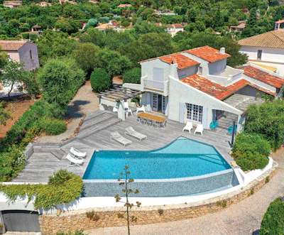 Category: Elevated Pool And/Or Spa Structure | By Diffazur Piscines, Saint-Laurent-Du-Var, Alpes-Maritimes