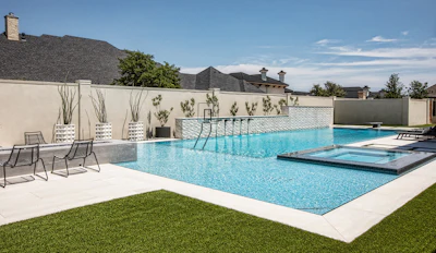 Category: Pools with a Vanishing Edge | By J. Caldwell Custom Pools, Fort Worth, Texas