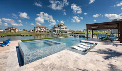 Category: Pools with a Vanishing Edge | By Tipton Spires Design | Build, Houston, Texas