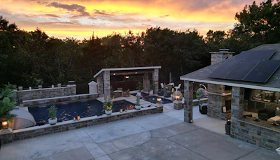 Category: Geometric | By Oasis Pools & Outdoor Living, Waxahachie, Texas