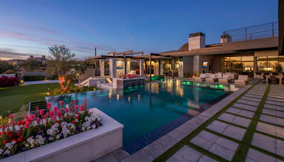 Category: Pools with a Vanishing Edge | By Flowing Wells Landscape & Pools