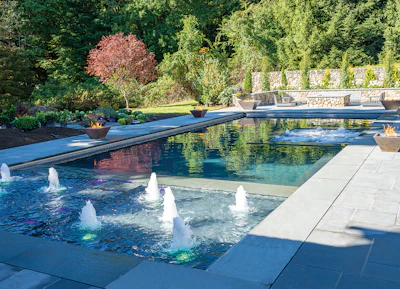Category: Traditional | By Coral Sea Pools, Briarcliff Manor, N.Y.