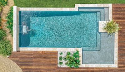 Category: Geometric | By Diffazur Piscines, Saint-Laurent-Du-Var, Alpes-Maritimes