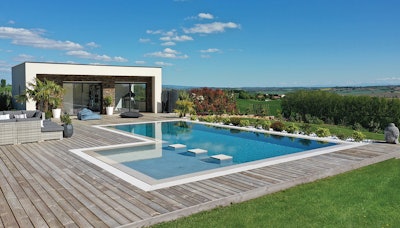 Category: Geometric | By Diffazur Piscines, Saint-Laurent-Du-Var, Alpes-Maritimes