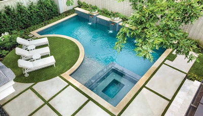 Category: Geometric | By Harold Leidner Landscape Architects, Carrollton, Texas