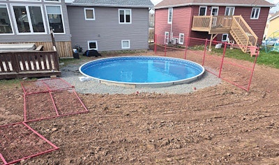 1 J 1124 Aq F2 Fence3 Lg