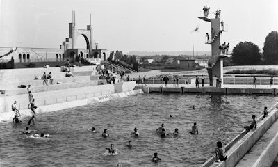 Stade de Gerland, circa 1932.