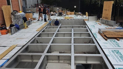 2 M 225 Aq F6 Picture16 Lg