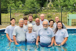 2 J 425 Aq Sc Abc Pool And Spa Company Group Photo Lg