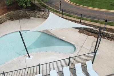 4 A 425 Aq F5 Tara Pooland Outdoor Lg