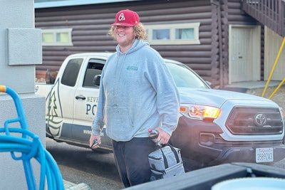 2 W 825 Aq C2 Img 0883 Lg