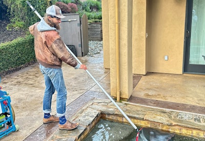 2 Y 825 Aq C2 Img 0620 Lg