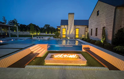 Category: Geometric | By Claffey Pools, Southlake, Texas