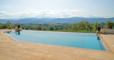 Category: Pools with Automatic Covers | By Diffazur Piscines, Saint-Laurent-Du-Var, Alpes-Maritimes