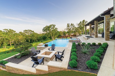 Category: Geometric | By Pulliam Pools, Fort Worth, Texas