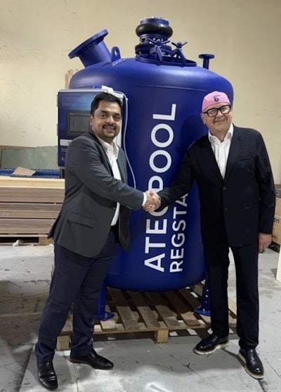 Akbar Niyaz, Managing Director at ATECPOOL (left) and Andreas Weissenbacher (right), CEO for BWT Group.