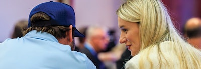 1 Q 1125 Aq 54820305880 C258e5c697 O