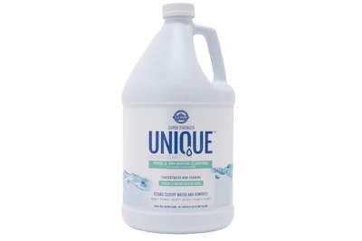 UNIQUE Super Strength Ultra Clear pool and spa water clarifier gallon bottle with blue and white label
